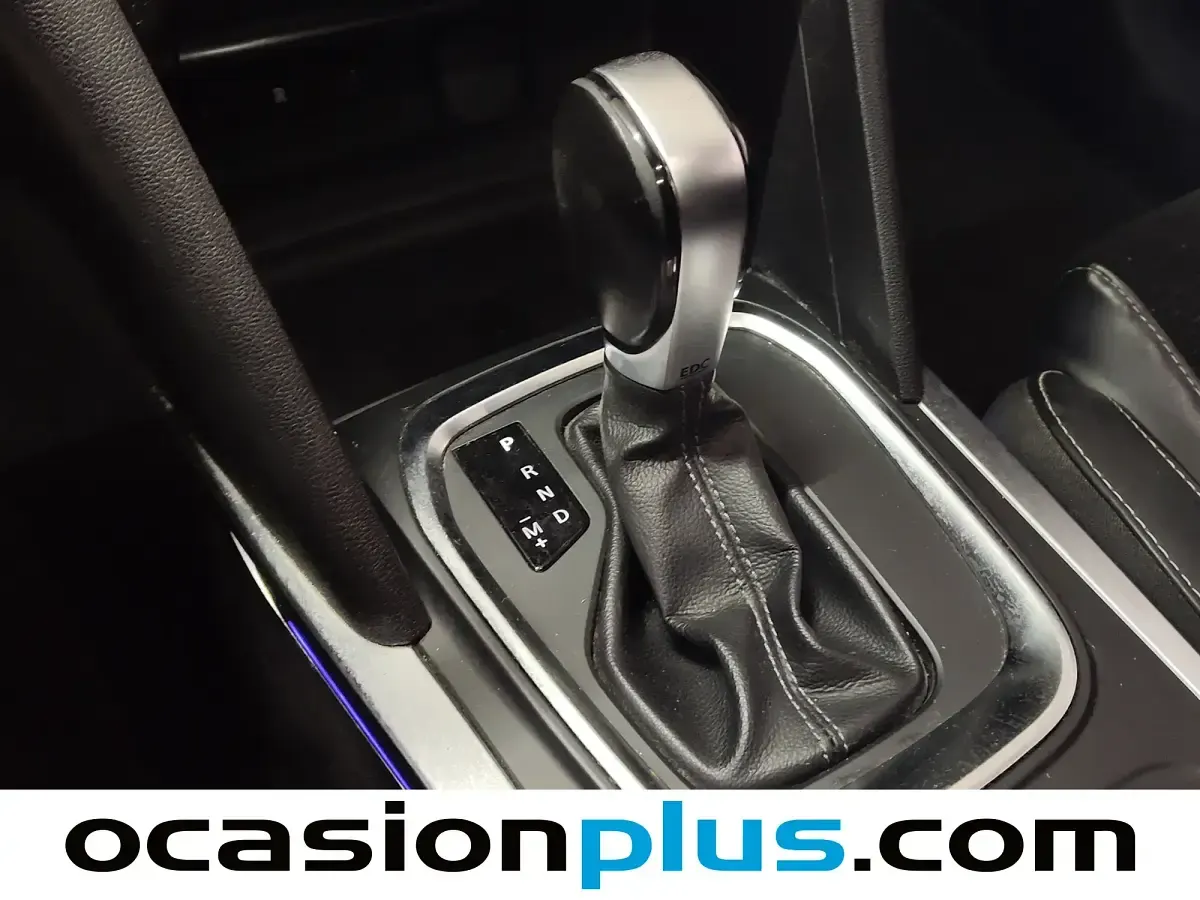 Usado Renault Mégane GrandTour Zen 110 CV (80 kW) 2017 Blanco Familiar