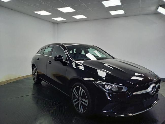 Usado Mercedes CLA250e Shooting Brake 218 CV (160 kW) 2021 Negro Familiar