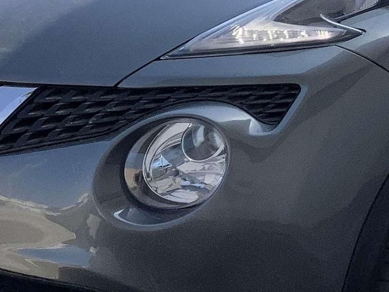 Usado Nissan Juke Acenta 110 CV (80 kW) 2016 Gris SUV