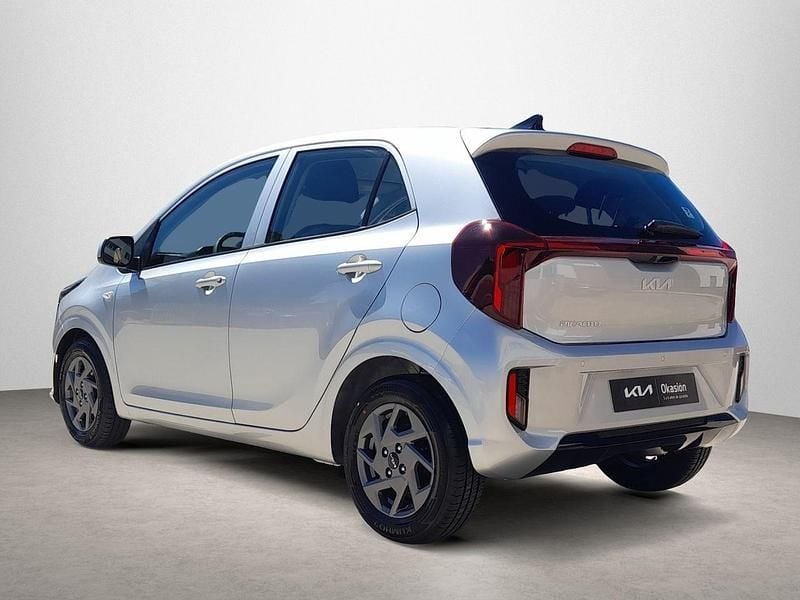 Usado Kia Picanto 63 CV (46 kW) 2024 Plateado Utilitario