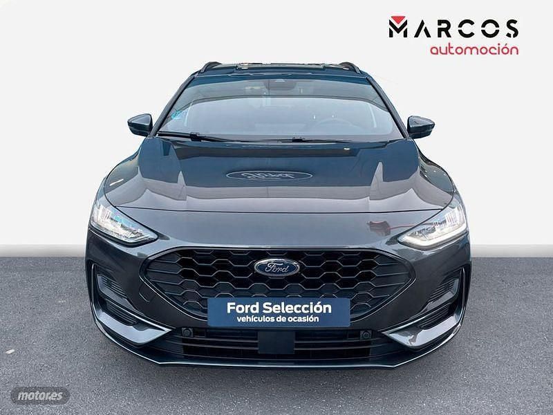 Usado Ford Focus ST-Line 155 CV (114 kW) 2024 Gris Berlina