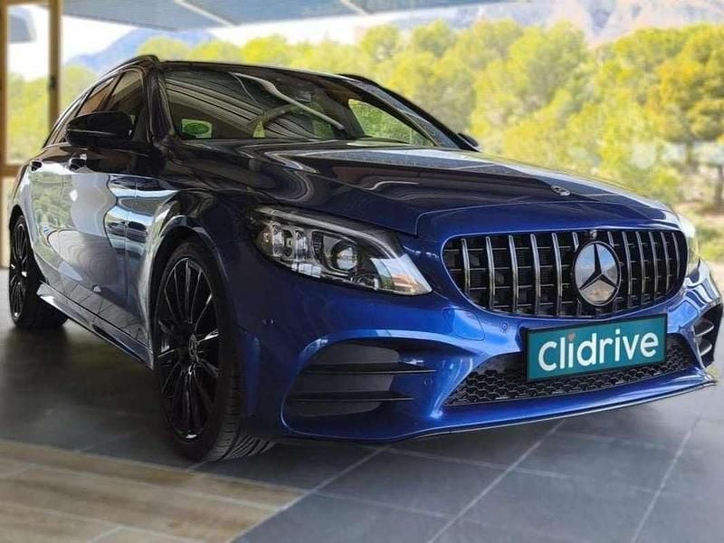 Usado Mercedes C200 150 CV (110 kW) 2019 Azul Familiar