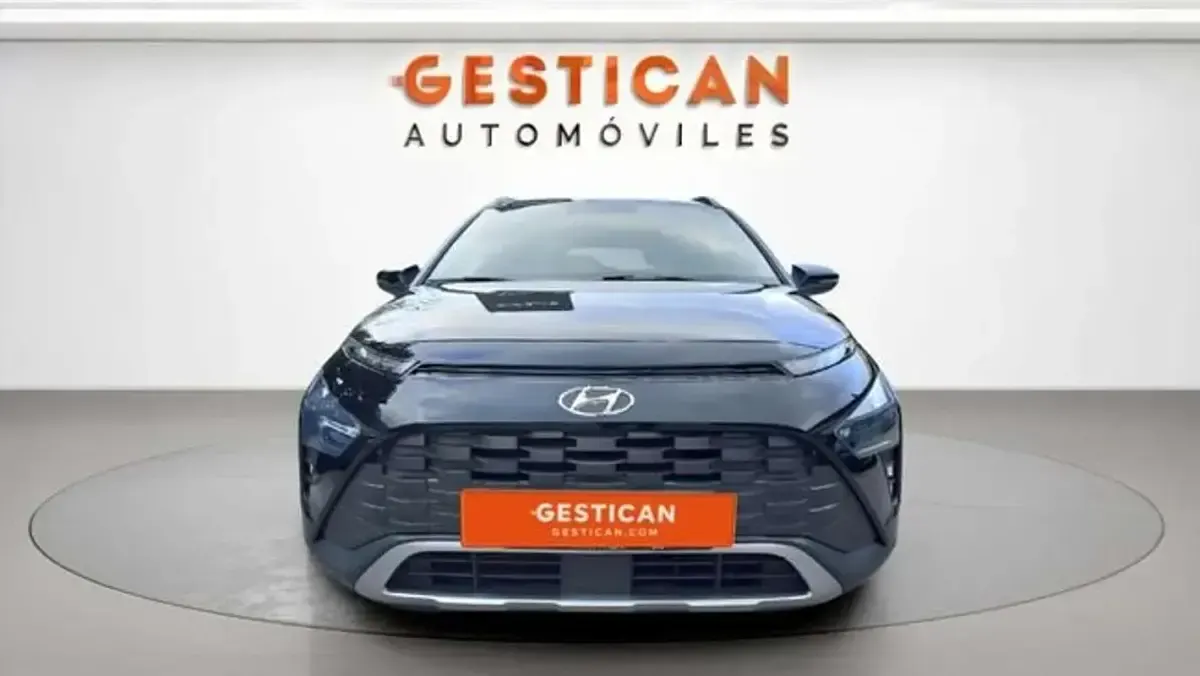 Usado Hyundai Bayon 101 CV (74 kW) 2022 Azul SUV