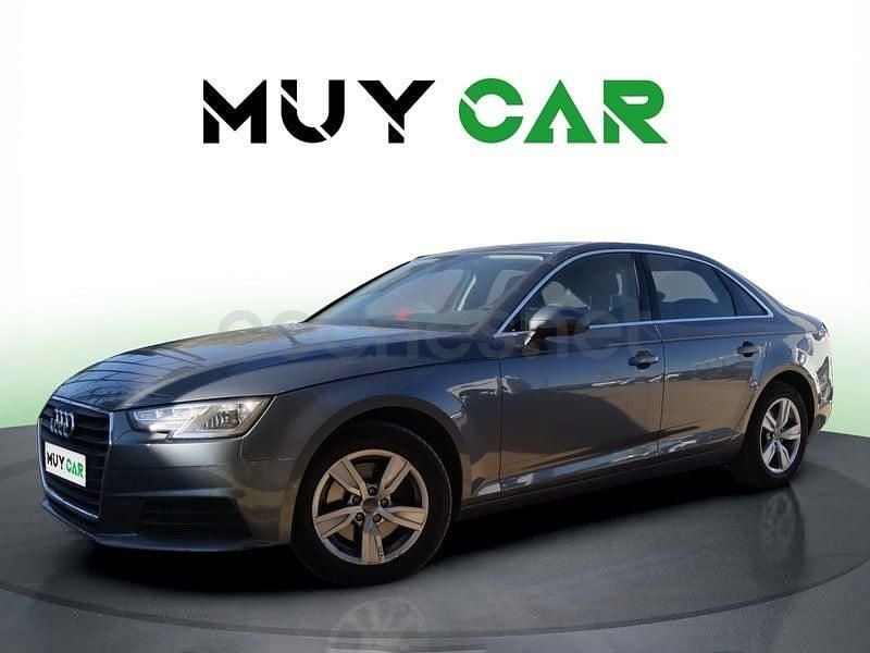 Usado Audi A4 Advanced 150 CV (110 kW) 2018 Gris Berlina