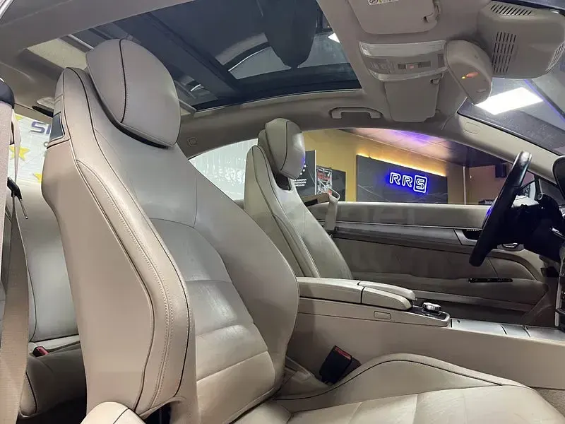 Usado Mercedes E250 204 CV (150 kW) 2013 Gris / plata Coupe