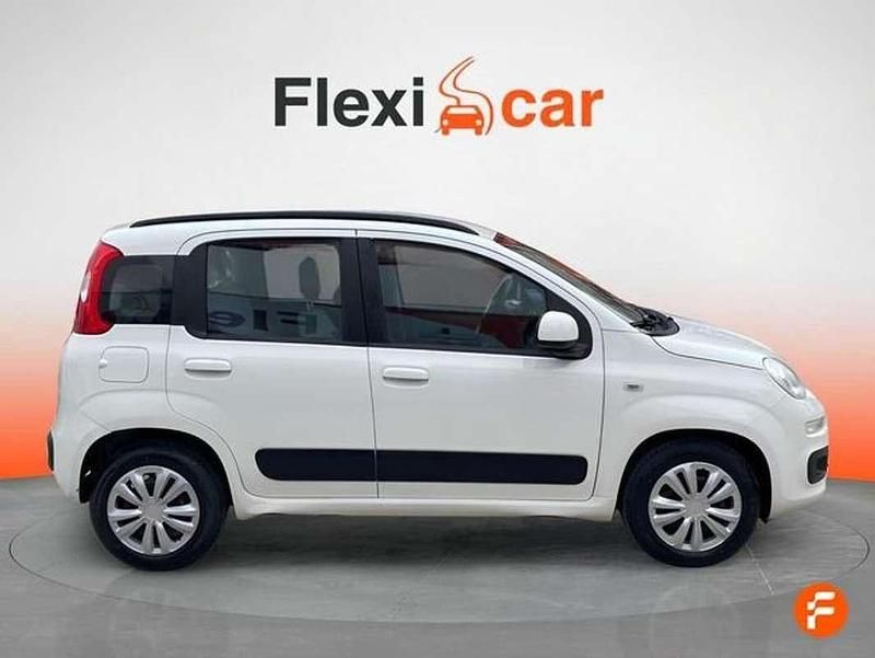 Usado Fiat Panda Lounge 75 CV (55 kW) 2015 Blanco Utilitario