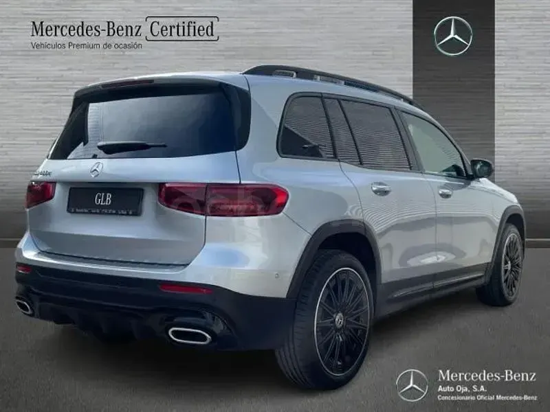 Nuevo Mercedes GLB200 150 CV (110 kW) 2026 Gris / plata SUV