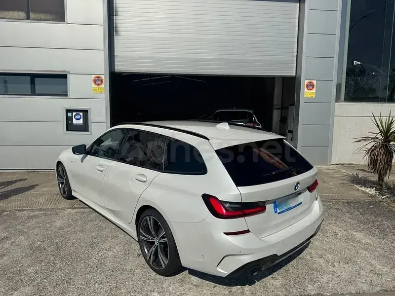 Usado BMW 318 Comfort Edition 150 CV (110 kW) 2021 Blanco Familiar