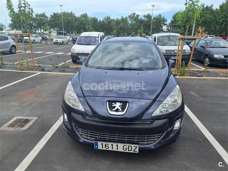 Usado Peugeot 308 SW Sport 120 CV (88 kW) 2008 Negro Familiar