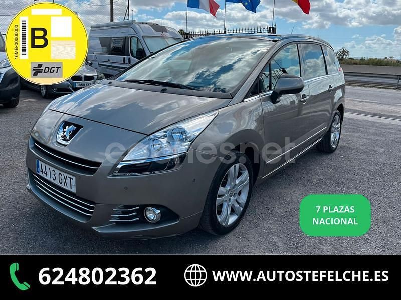 Beige Usado 2010 Peugeot 5008 Sport Monovolumen | 7990 € (Precio justo) - Imagen 1/4