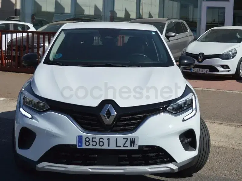 Usado Renault Captur Intens 101 CV (74 kW) 2022 Blanco SUV