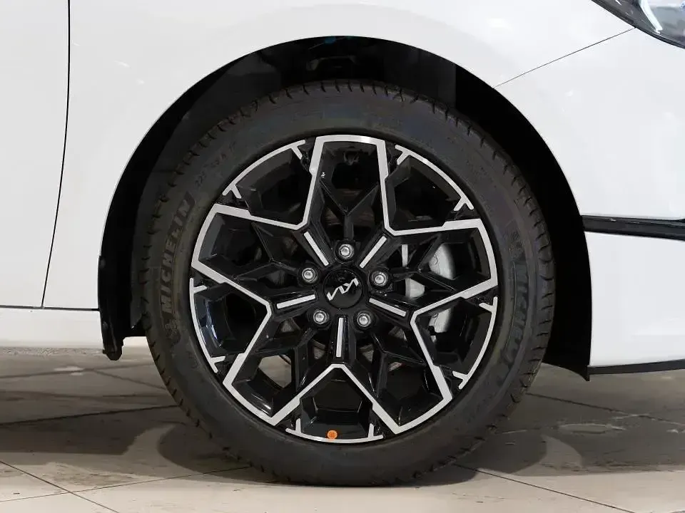 Nuevo Kia Ceed Style 100 CV (73 kW) 2025 Otro Utilitario