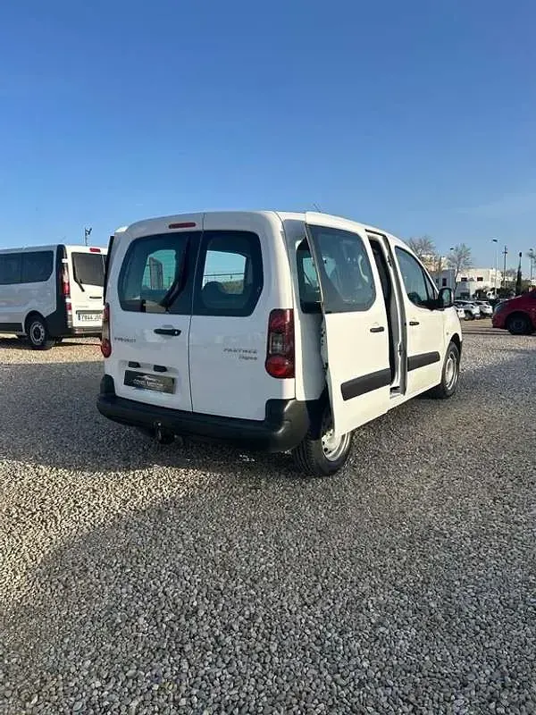 Usado Peugeot TePee Active 99 CV (72 kW) 2018 Blanco Van