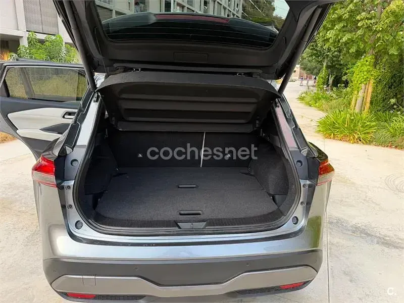 Usado Nissan Qashqai Tekna 190 CV (139 kW) 2024 Gris / plata SUV
