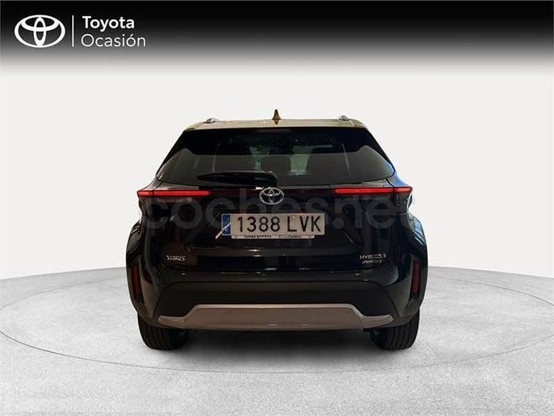 Usado Toyota Yaris Cross 116 CV (85 kW) 2021 Negro SUV