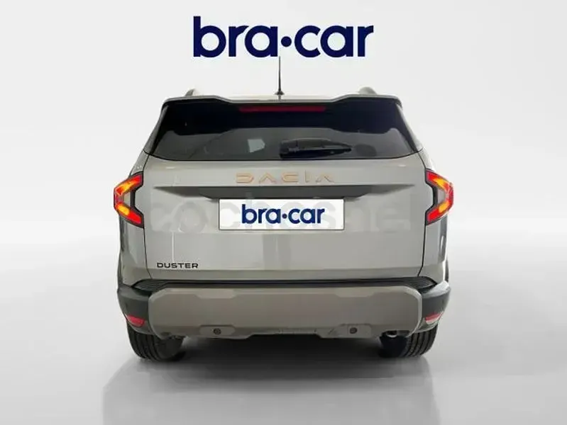 Usado Dacia Duster Extreme 140 CV (102 kW) 2025 Gris SUV