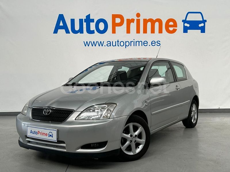 Gris / plata Usado 2002 Toyota Corolla Terra Berlina | 3970 € (Precio justo) - Imagen 1/4