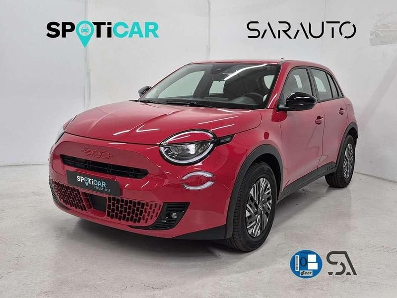 Rojo Nuevo 2025 Fiat 600E Red SUV | 24.900 € (Precio justo) - Imagen 1/4