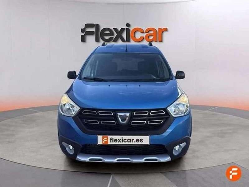 Usado Dacia Dokker 95 CV (69 kW) 2018 Azul Monovolumen