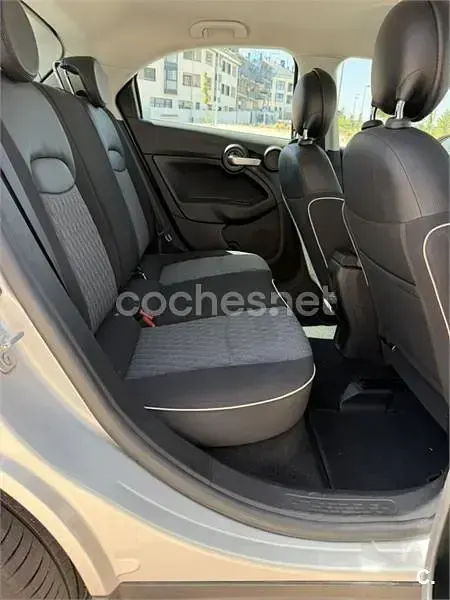 Usado Fiat 500X 120 CV (88 kW) 2019 Gris / plata SUV
