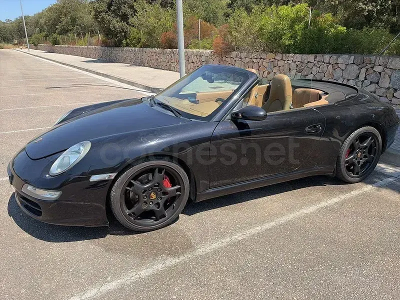 Usado Porsche 911 Carrera S Cabriolet 355 CV (261 kW) 2005 Gris / plata Descapotable