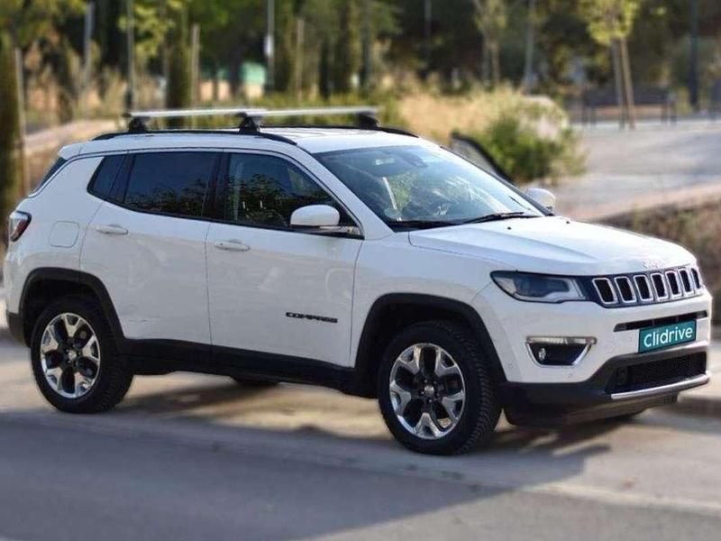 Usado Jeep Compass Limited 140 CV (102 kW) 2019 Blanco SUV