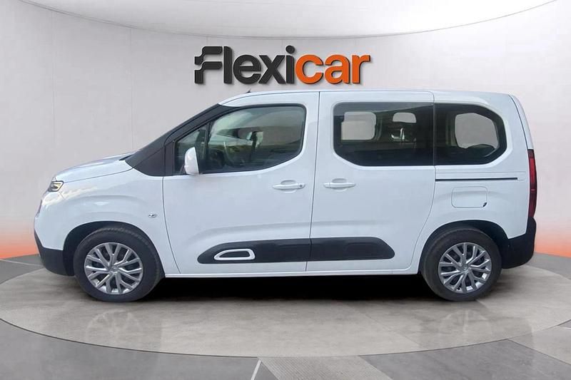 Usado Citroën Berlingo Feel 102 CV (75 kW) 2020 Blanco Monovolumen