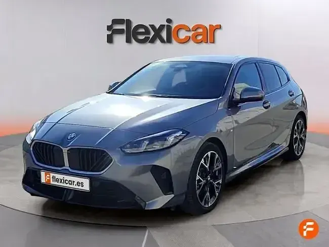 Usado BMW 120 163 CV (119 kW) 2025 Gris Utilitario