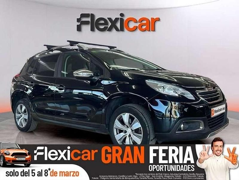 Usado Peugeot 2008 Allure 110 CV (80 kW) 2016 Negro SUV