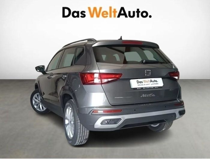 Gris Nuevo 2025 Seat Ateca Style SUV | 27.990 € (Un poco caro) - Imagen 1/4