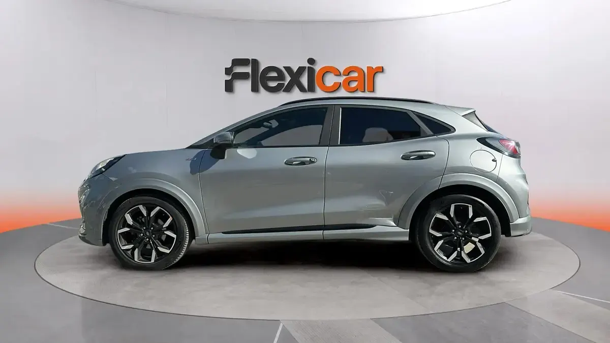 Usado Ford Puma ST-Line 125 CV (91 kW) 2023 Gris SUV