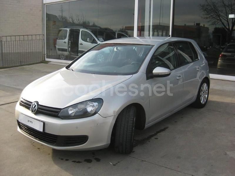 Usado VW Golf VI 105 CV (77 kW) 2011 Gris / plata Utilitario