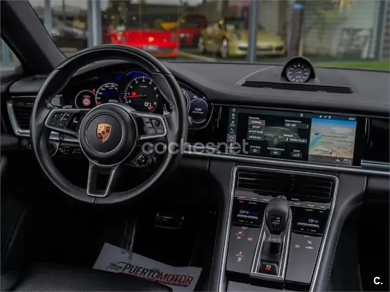 Usado Porsche Panamera 4S 420 CV (308 kW) 2018 Negro Utilitario