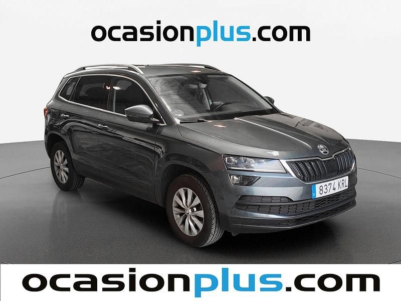 Usado Skoda Karoq 115 CV (84 kW) 2018 Gris / plata SUV