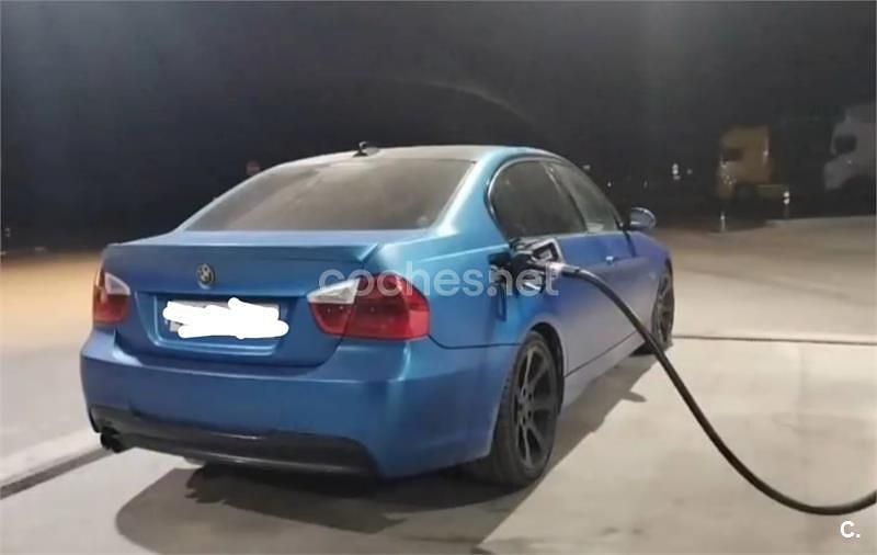 Usado BMW 330 231 CV (169 kW) 2005 Azul Berlina