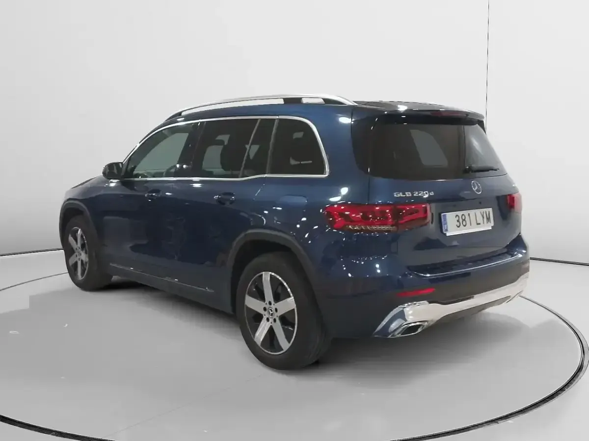 Usado Mercedes GLB220 190 CV (139 kW) 2022 Azul SUV
