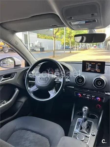 Usado Audi A3 Advanced 110 CV (80 kW) 2016 Blanco Berlina