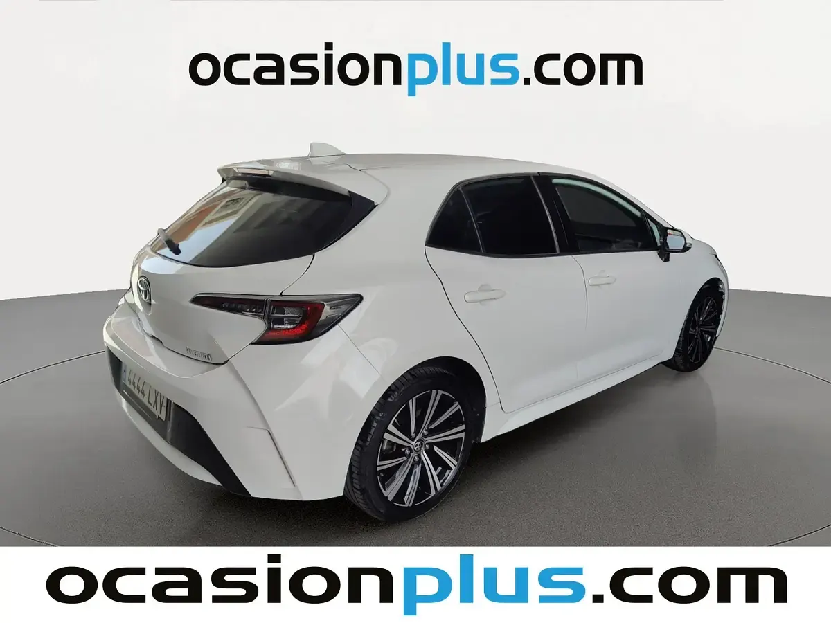 Usado Toyota Corolla Style 122 CV (89 kW) 2022 Blanco Utilitario