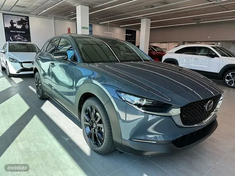 Usado Mazda CX-30 Homura-Line 140 CV (102 kW) 2025 Gris / plateado SUV