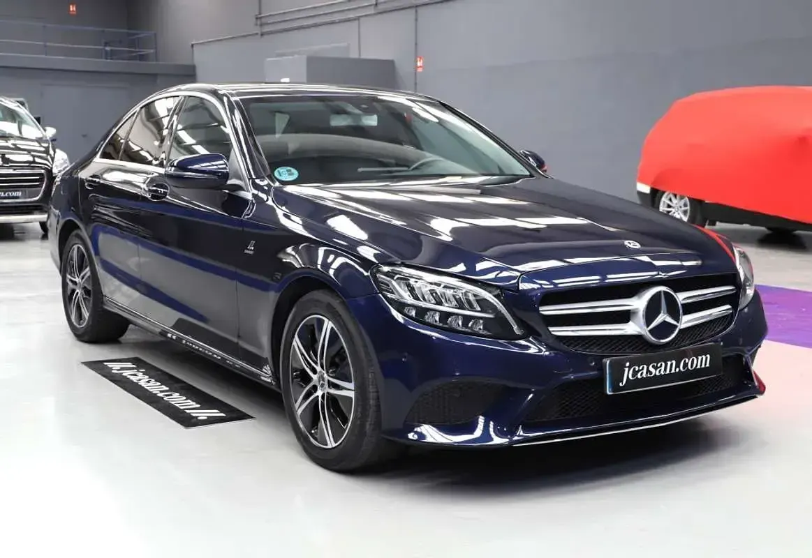 Usado Mercedes C200 160 CV (117 kW) 2020 Azul Berlina