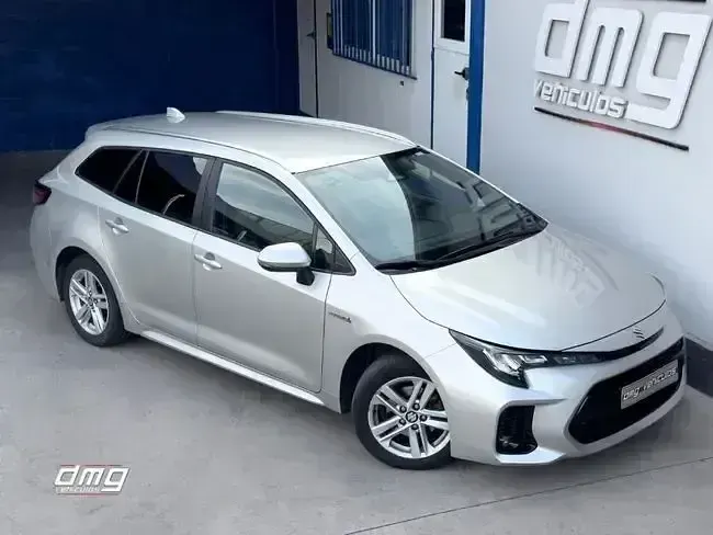 Usado Suzuki Swace 140 CV (102 kW) 2023 Gris Familiar