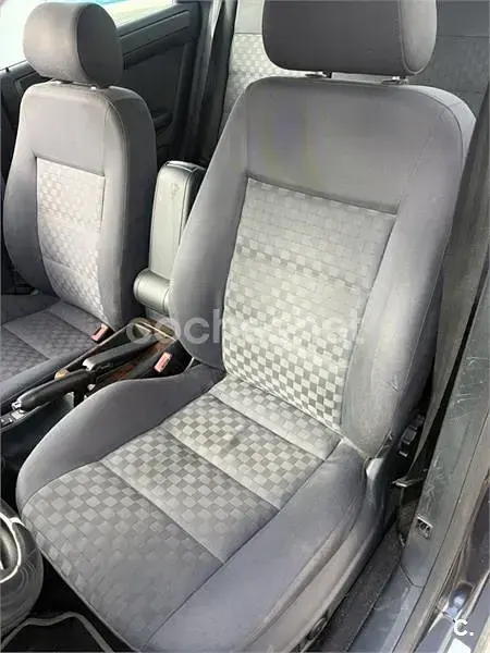 Usado Audi A6 150 CV (110 kW) 2002 Azul Berlina