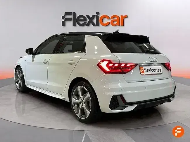 Usado Audi A1 Sportback 116 CV (85 kW) 2019 Blanco Utilitario