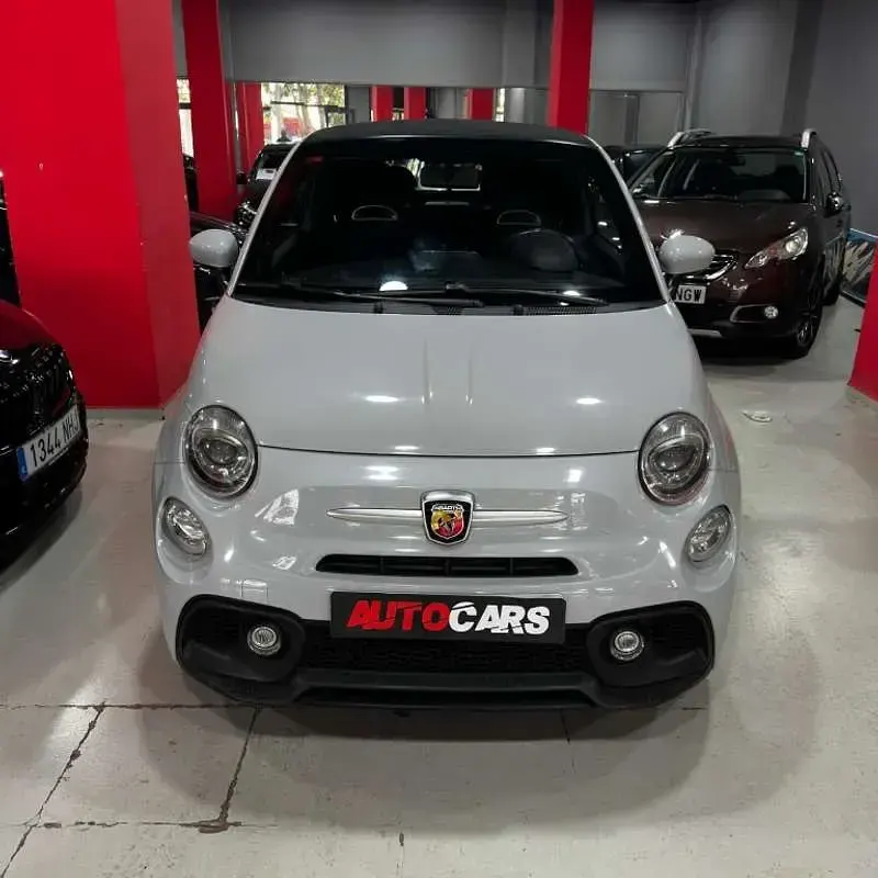 Usado Abarth 595C 145 CV (106 kW) 2018 Gris Descapotable