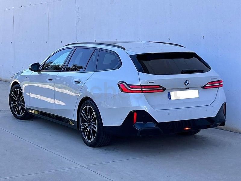 Usado BMW 520 Comfort Edition 197 CV (144 kW) 2025 Blanco Familiar