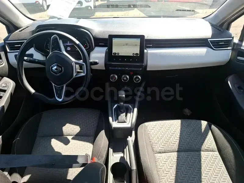 Usado Renault Clio V Evolution 143 CV (105 kW) 2023 Blanco Berlina