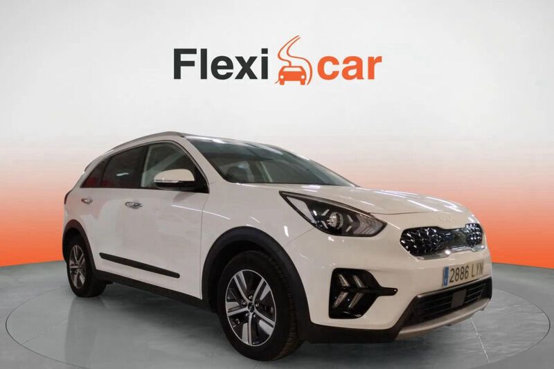 Usado Kia Niro 141 CV (103 kW) 2022 Blanco SUV