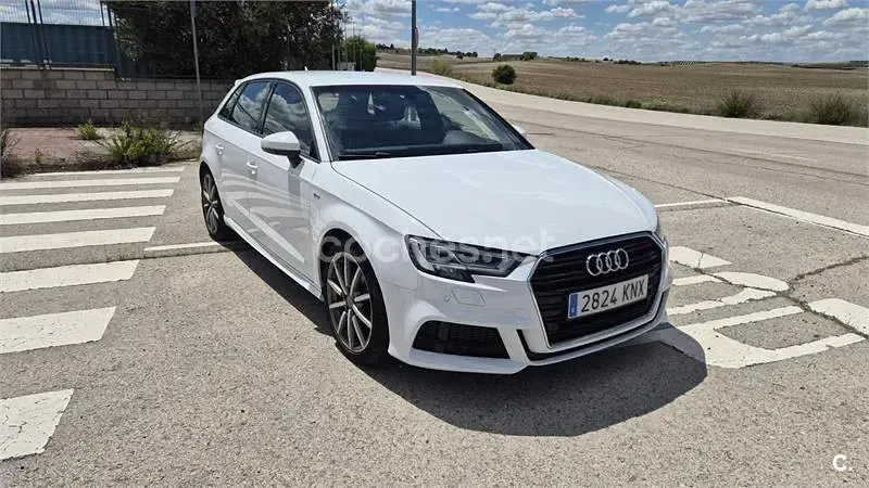 Usado Audi A3 S-Line 150 CV (110 kW) 2018 Blanco Berlina