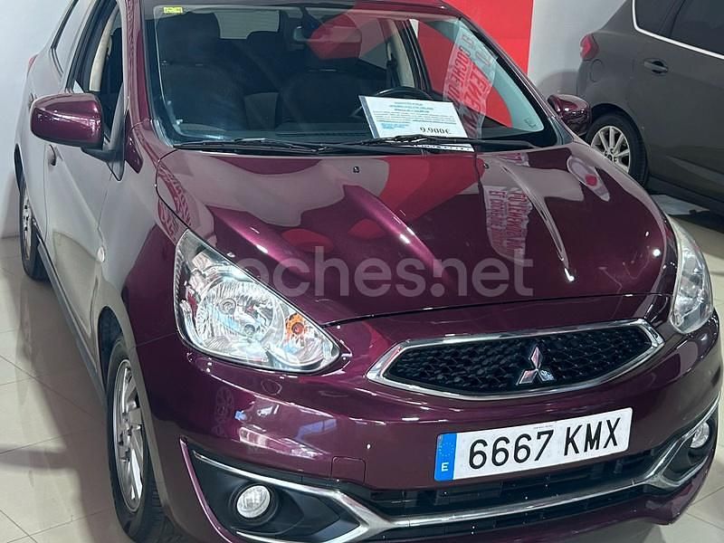 Violeta / lila Usado 2018 Mitsubishi Space Star Motion Berlina | 9900 € (Caro) - Imagen 1/4
