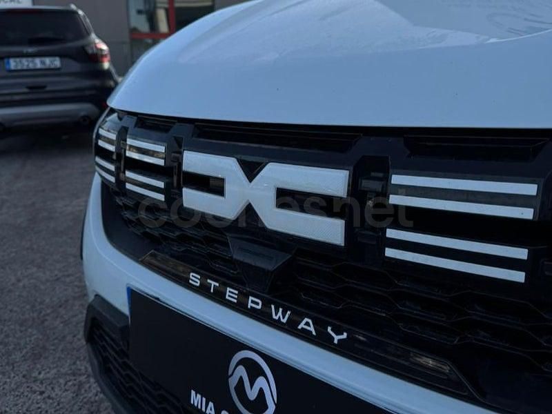 Usado Dacia Sandero Essentiel 91 CV (66 kW) 2023 Blanco Berlina